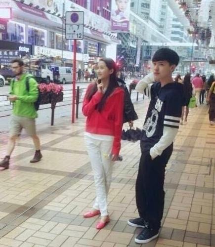 国民闺女关晓彤和鹿晗,鹿晗被明星怼