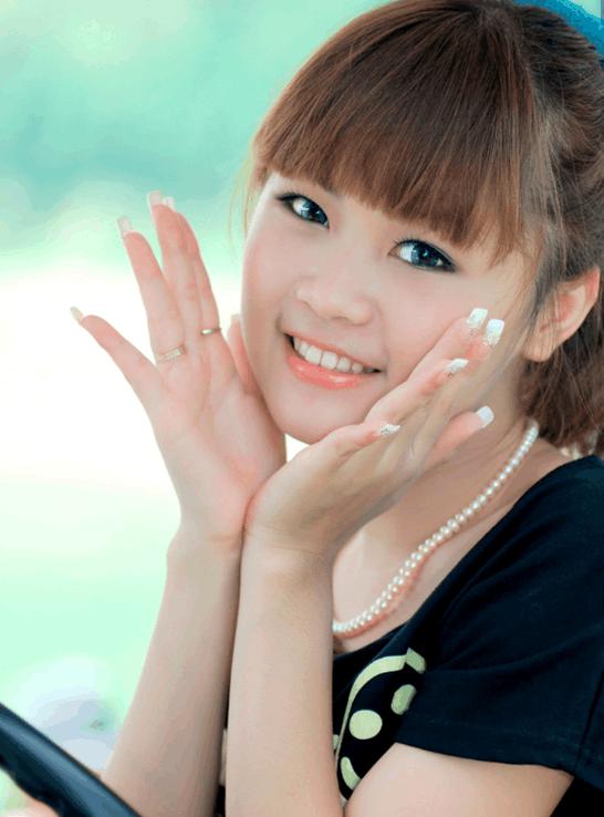 老公偷偷给闺蜜发红包,老公时不时的给我发个红包