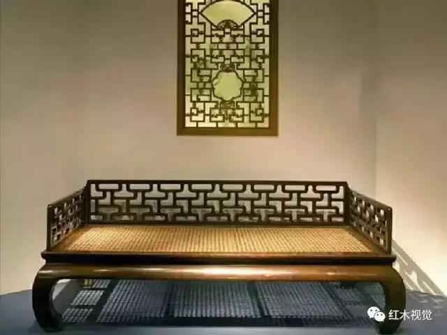 罗汉床招待贵宾,有钱人都在用罗汉床招待贵宾