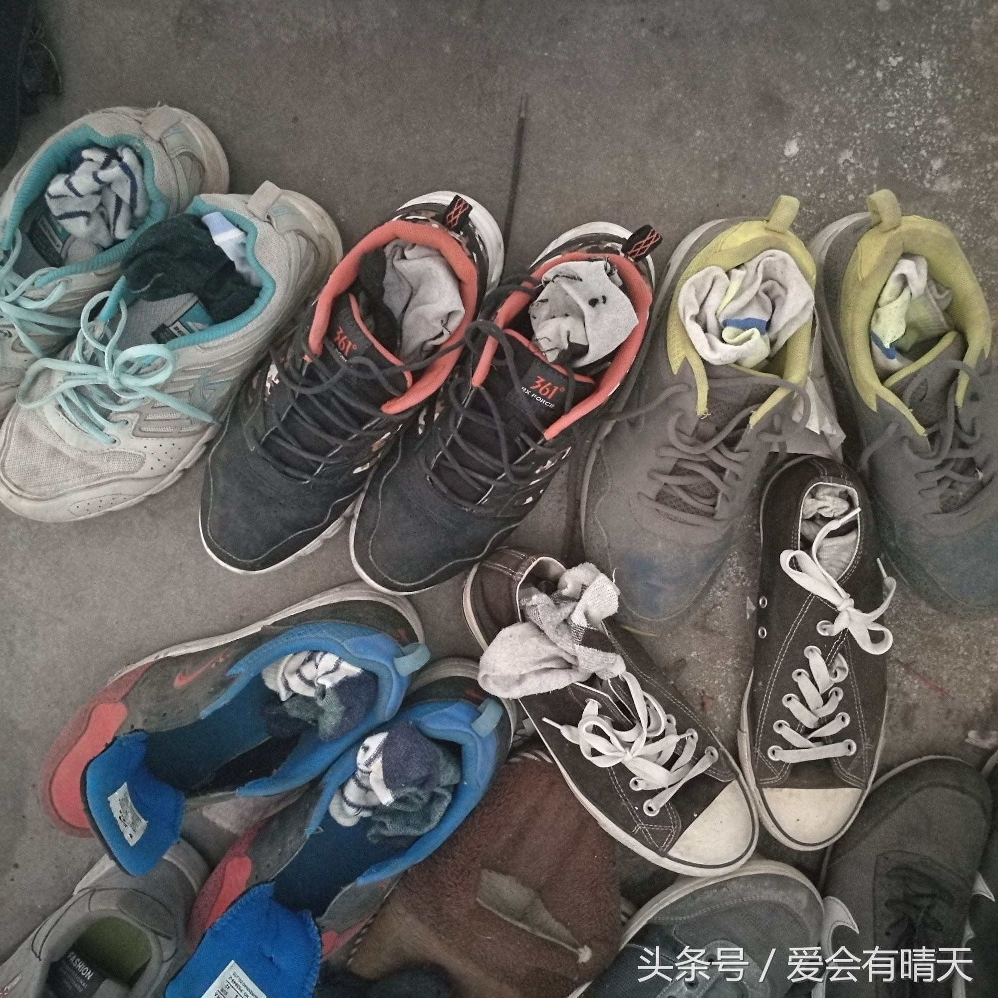 老公的臭袜子天天不洗怎么办,老公洗臭袜子怎么洗