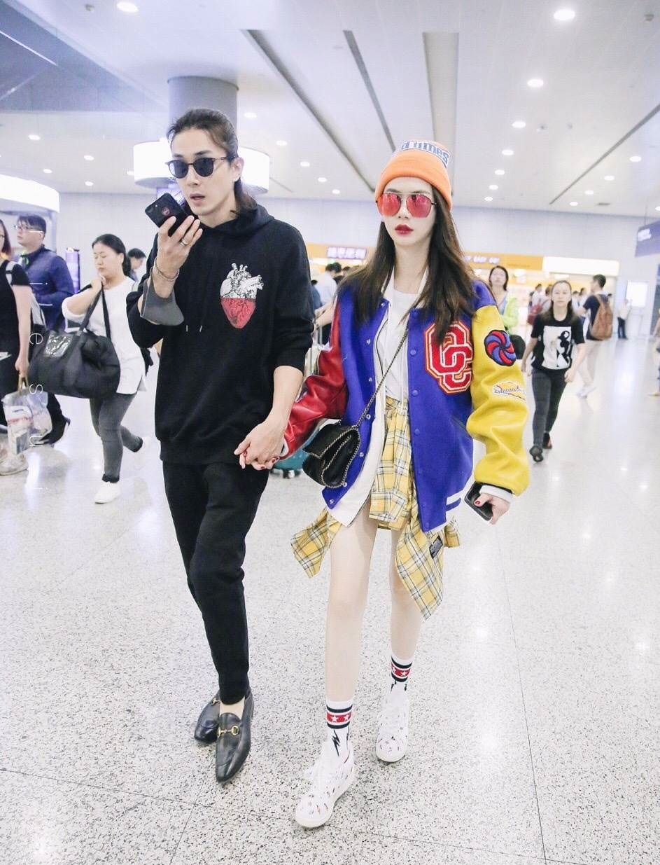 戚薇李承铉刚刚官宣图片,戚薇李承铉出席活动超酷西装