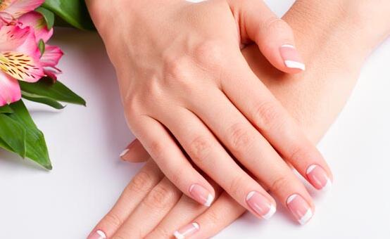 秋天手脱皮怎么办,深秋初冬手脱皮是为什么