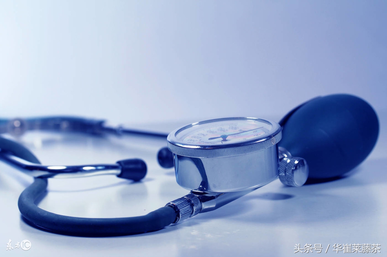 年轻人血压居高不下找不到原因,28岁血压180低压120怎么办