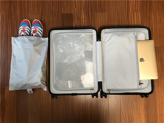 小米90分轻商务登机箱第二代上手,小米商旅背包199和149