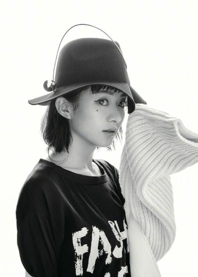 最近流行脸上点痣?赵丽颖热巴全中招,但这都是范冰冰玩剩下的!