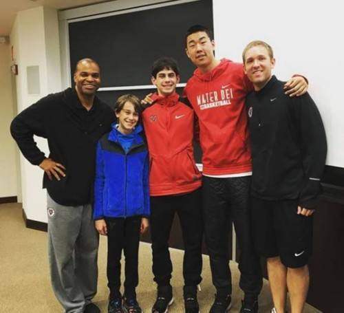 历史首次！中国或将有两名大学生球员参加NCAA，男篮未来希望