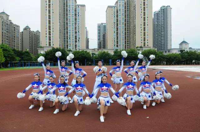 柳州市第十二中学农志勋,柳州市第十二中学许尧