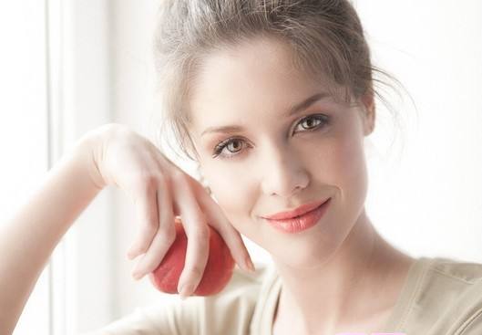 解决肌肤毛孔粗大有效方法,皮肤毛孔粗大如何改善小技巧