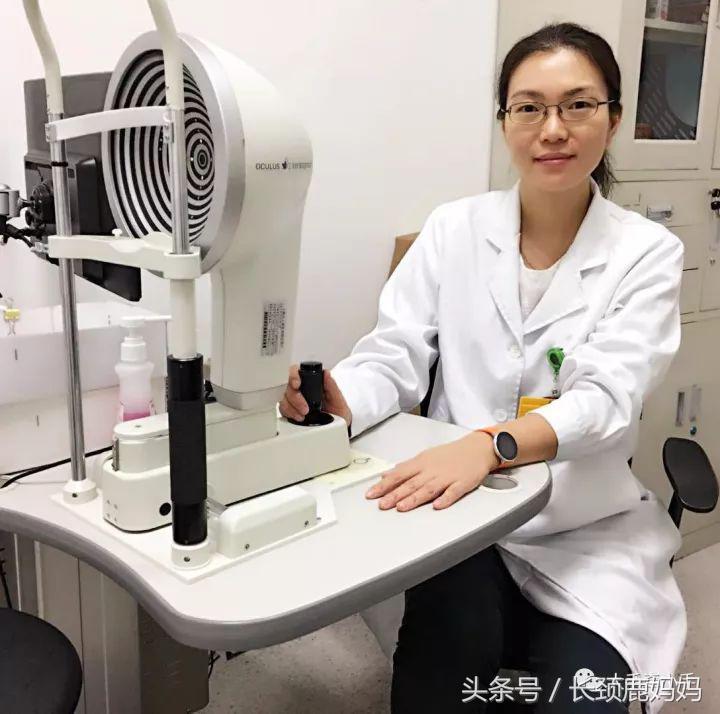 小孩刚刚发现近视怎么预防,孩子出现近视的前兆家长要注意了