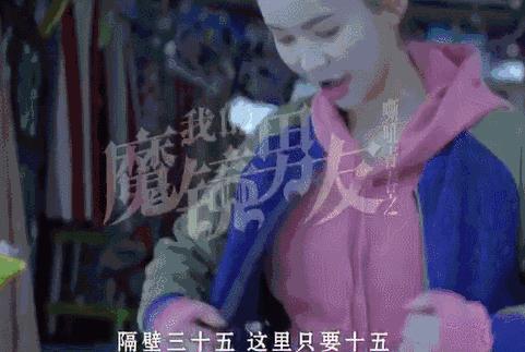 白雪公主和嫉妒她的后妈,白雪公主和她的后妈到底谁更好看