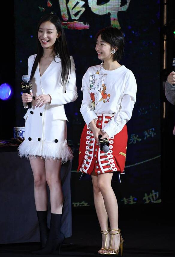 张慧雯靠谋女郎出道却高开低走,张慧雯看起来很年轻