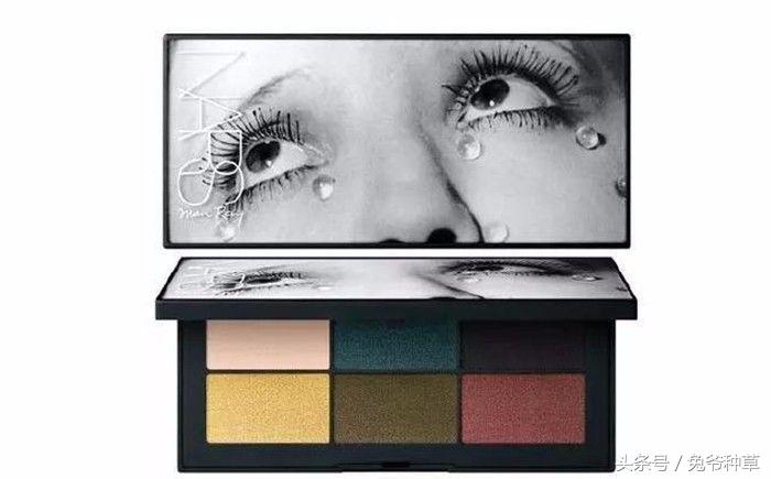 历年彩妆圣诞款,丧心病狂的妆容