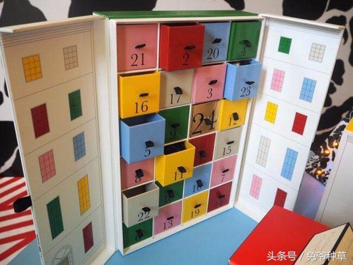 历年彩妆圣诞款,丧心病狂的妆容