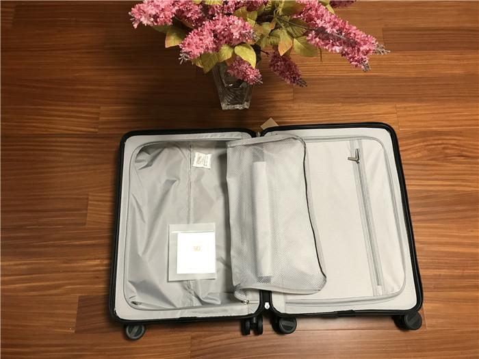 小米90分轻商务登机箱第二代上手,小米商旅背包199和149