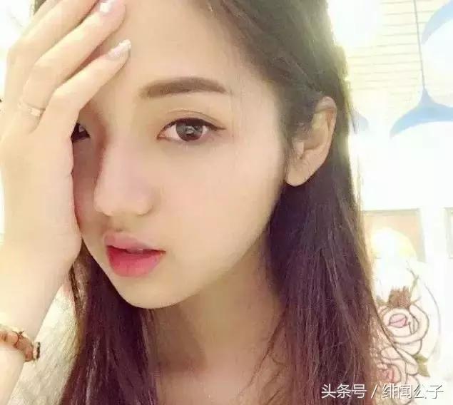 《快乐星球》的他家暴SNH48的她,不仅出轨甚至连猫都不放过!