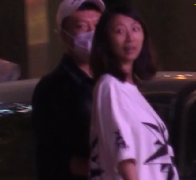 孙红雷妻子为其庆生,孙红雷妻子正面照曝光