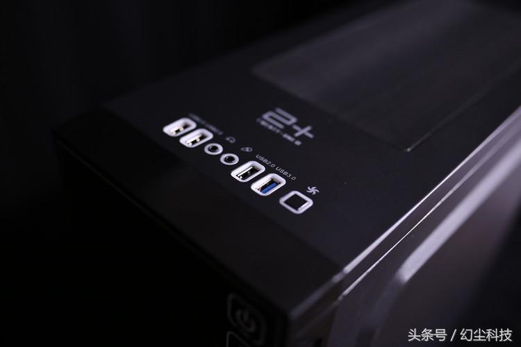 国庆在家装个机,看看峥嵘Z3法师的实力如何