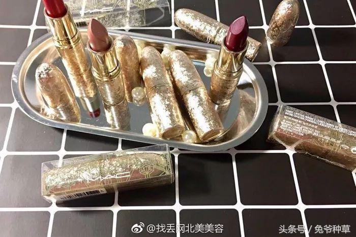 历年彩妆圣诞款,丧心病狂的妆容