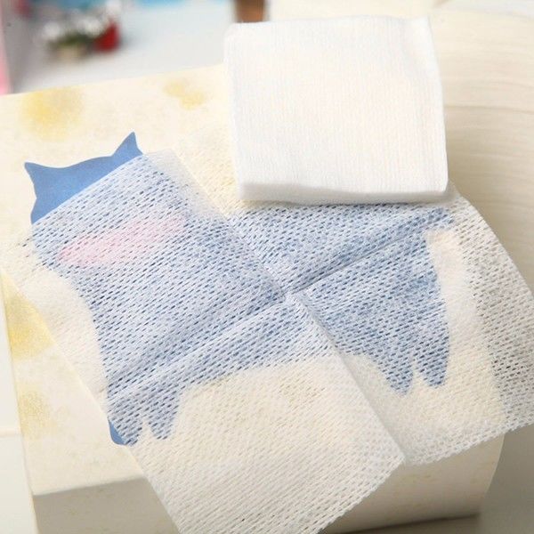 秋冬泛红脱皮皮肤怎么修复,秋冬面部干燥脱皮怎么办