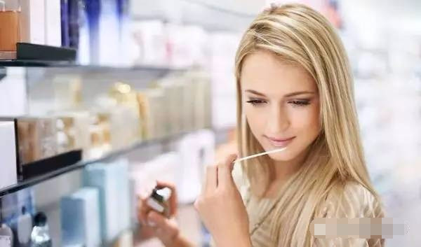 你身上有味道吗?香味还是臭味?你老婆老公喜欢不?这味哪来的呢