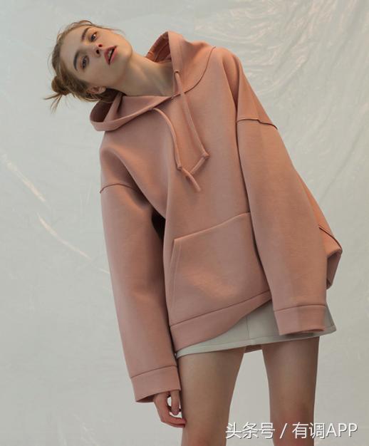 oversize男t恤怎么穿,oversize棉服怎么穿搭