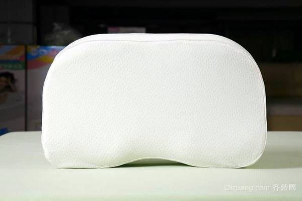 打鼾睡枕头,打鼾换个枕头有用吗