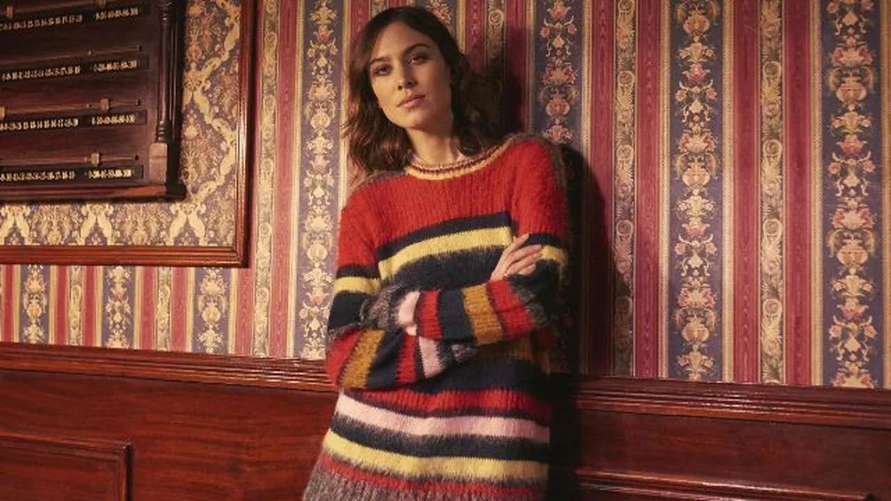 条纹毛衫怎么织好看,条纹大毛衣怎么搭配