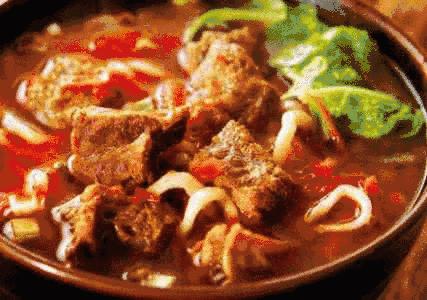 原汁原味的烤猪蹄,用一餐热腾腾的美食迎接冬至