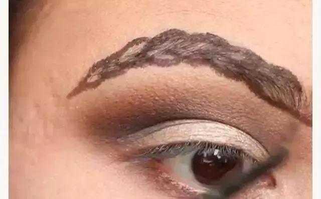 作妖美妆,作妖不断完整版