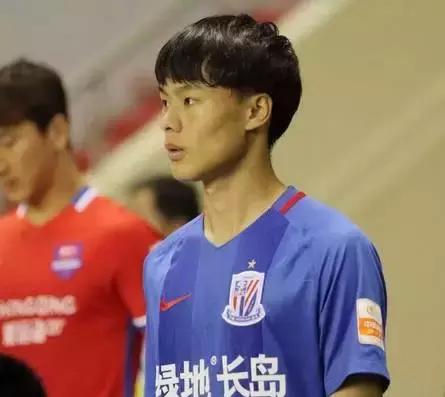 申花新星刘若钒在国奥训练期间,上海申花队球员刘若钒
