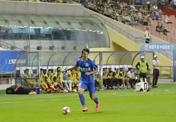 申花新星刘若钒在国奥训练期间,上海申花队球员刘若钒