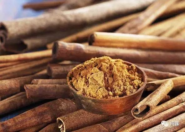 给大家分享自用的纯露,真正的三草纯露