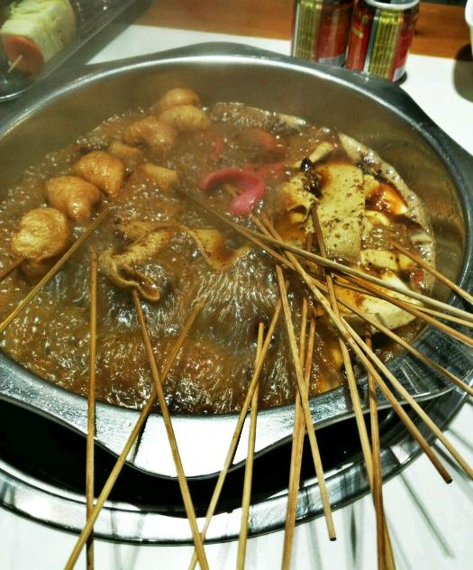 老郑爱吃的香辣串串中,这种“硬货”不是所有人敢碰,要试试?