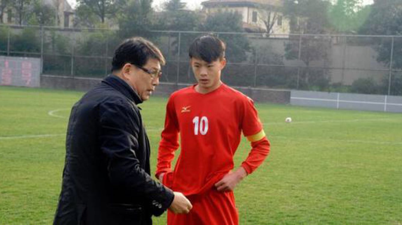 申花新星刘若钒在国奥训练期间,上海申花队球员刘若钒