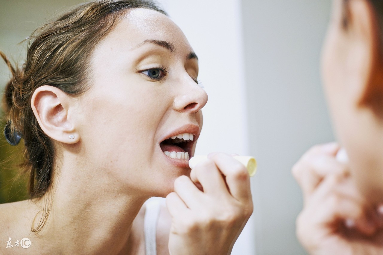 秋冬季嘴干唇膏推荐 (秋冬嘴唇干燥起皮有什么平价唇膏)