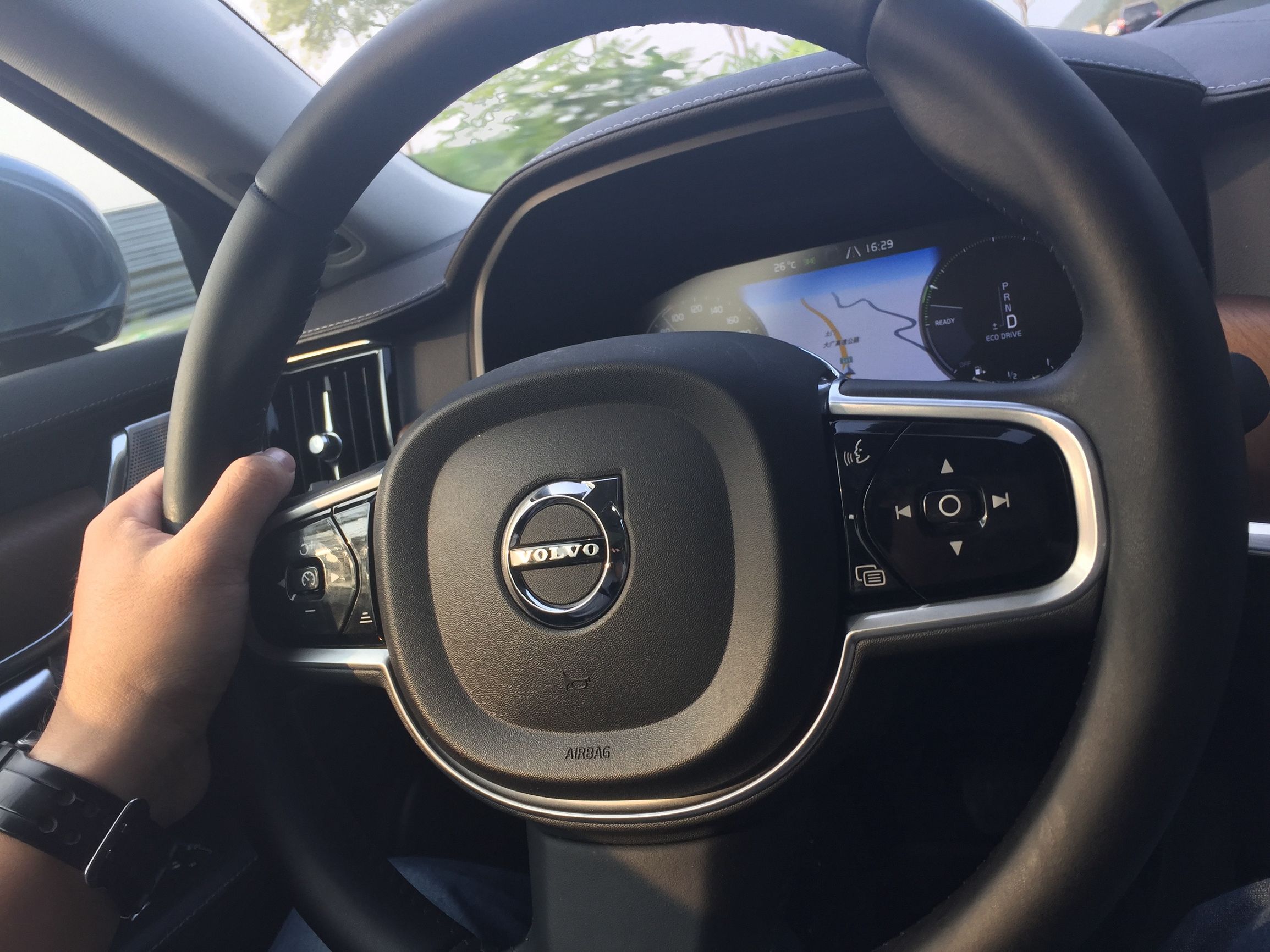 白话聊汽车,沃尔沃s902021款试驾视频