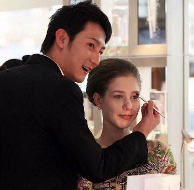 正规化妆品都要有哪些标识,没有激素的化妆品都有啥标志