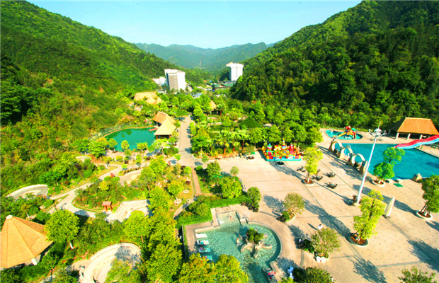 广东韶关新丰温泉推荐,广东韶关冬天旅游