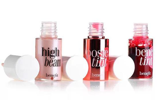 贝玲妃胭脂水,贝玲妃胭脂水最初用途