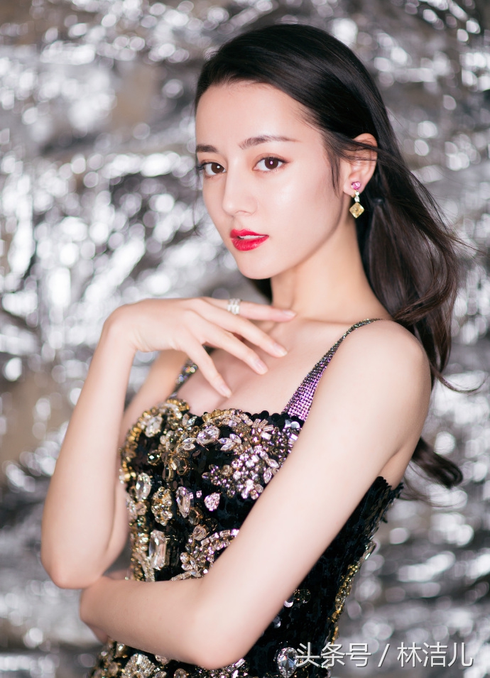 都是当妈的，baby美似少女，张梓琳胖得没有腰，小S冬菇头雷翻天