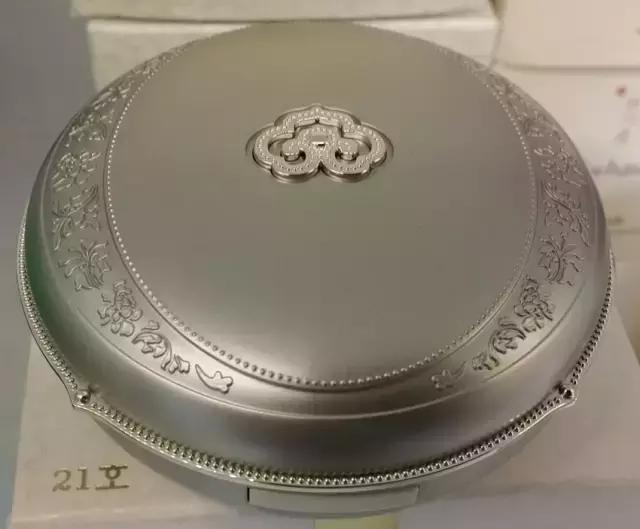 圣罗兰气垫韩国和法国的区别,韩国爱敬气垫148和118是一样的吗