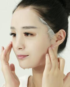 年长的拥有嘴角纹才是福气年轻的你必须学会怎么去除嘴角纹