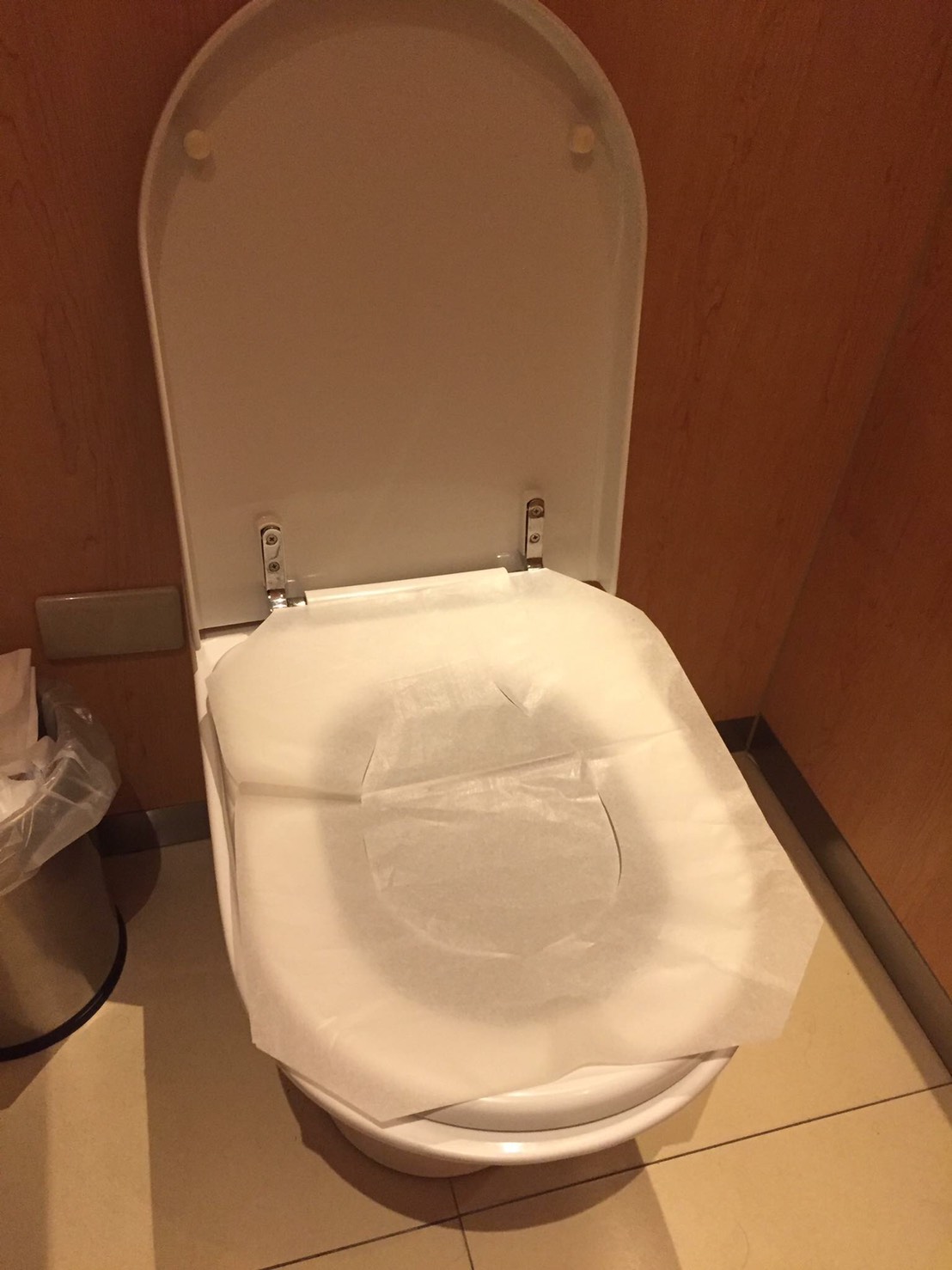 原来马桶垫一直都套错了,马桶一次性坐垫纸怎么用