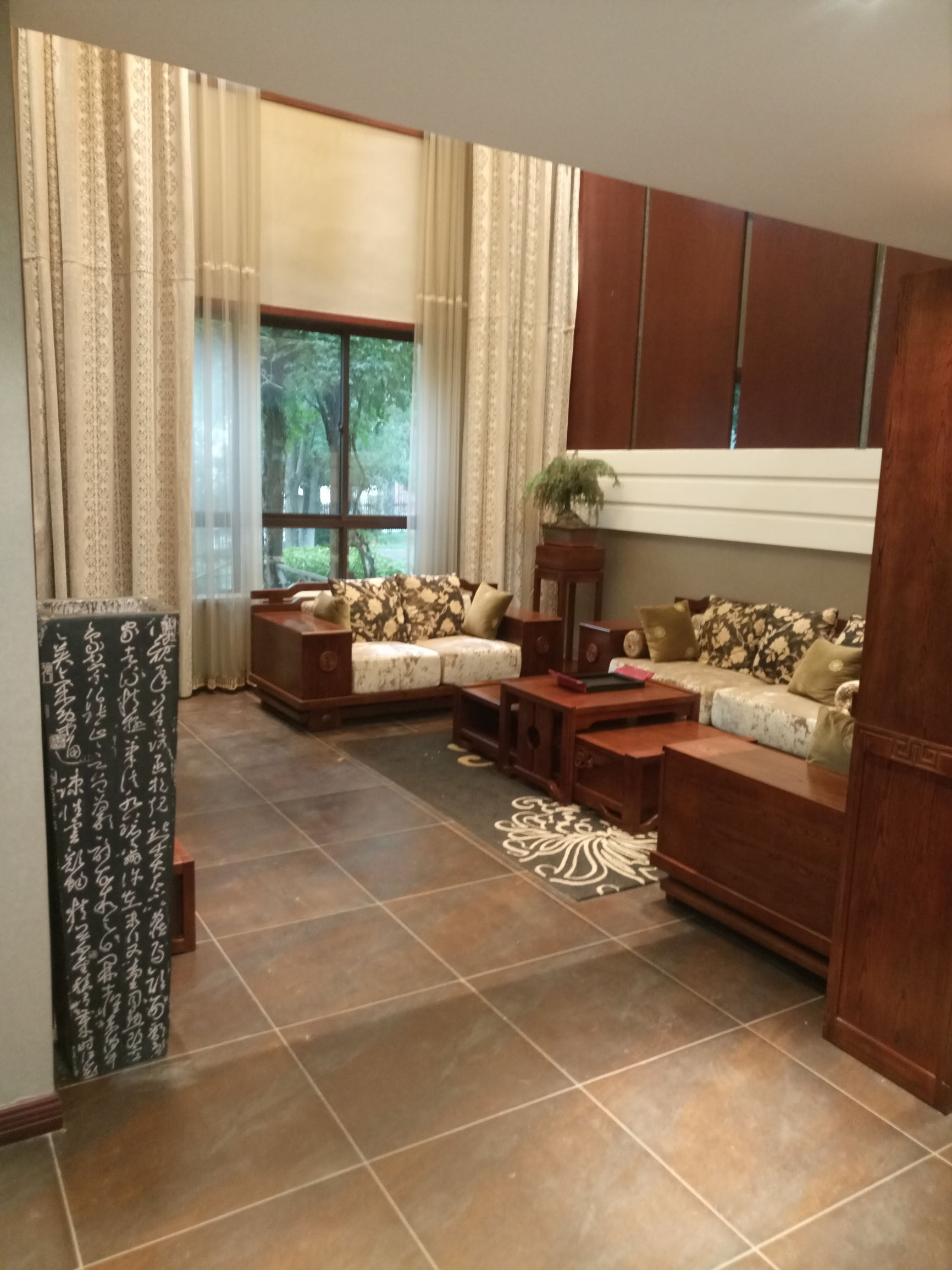 新乡郊区还有卖别墅吗,新乡买房子哪里的比较好