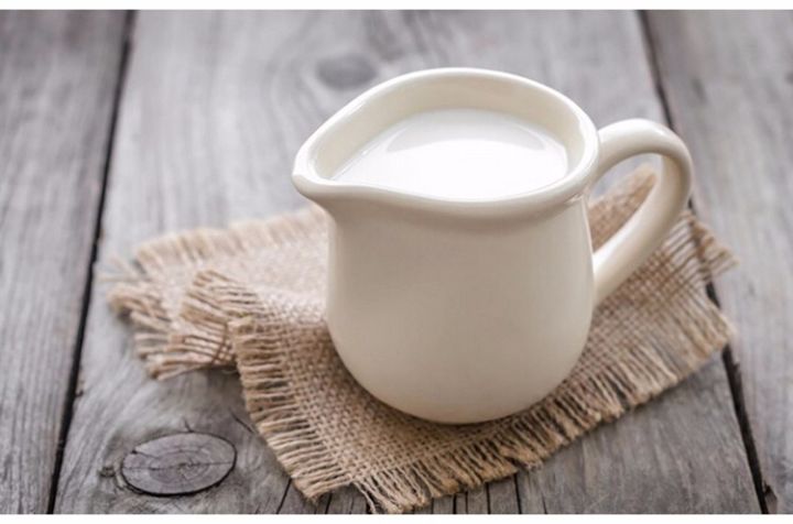 喝罐变质牛奶进ICU，你真要懂得辨别，太毒了！