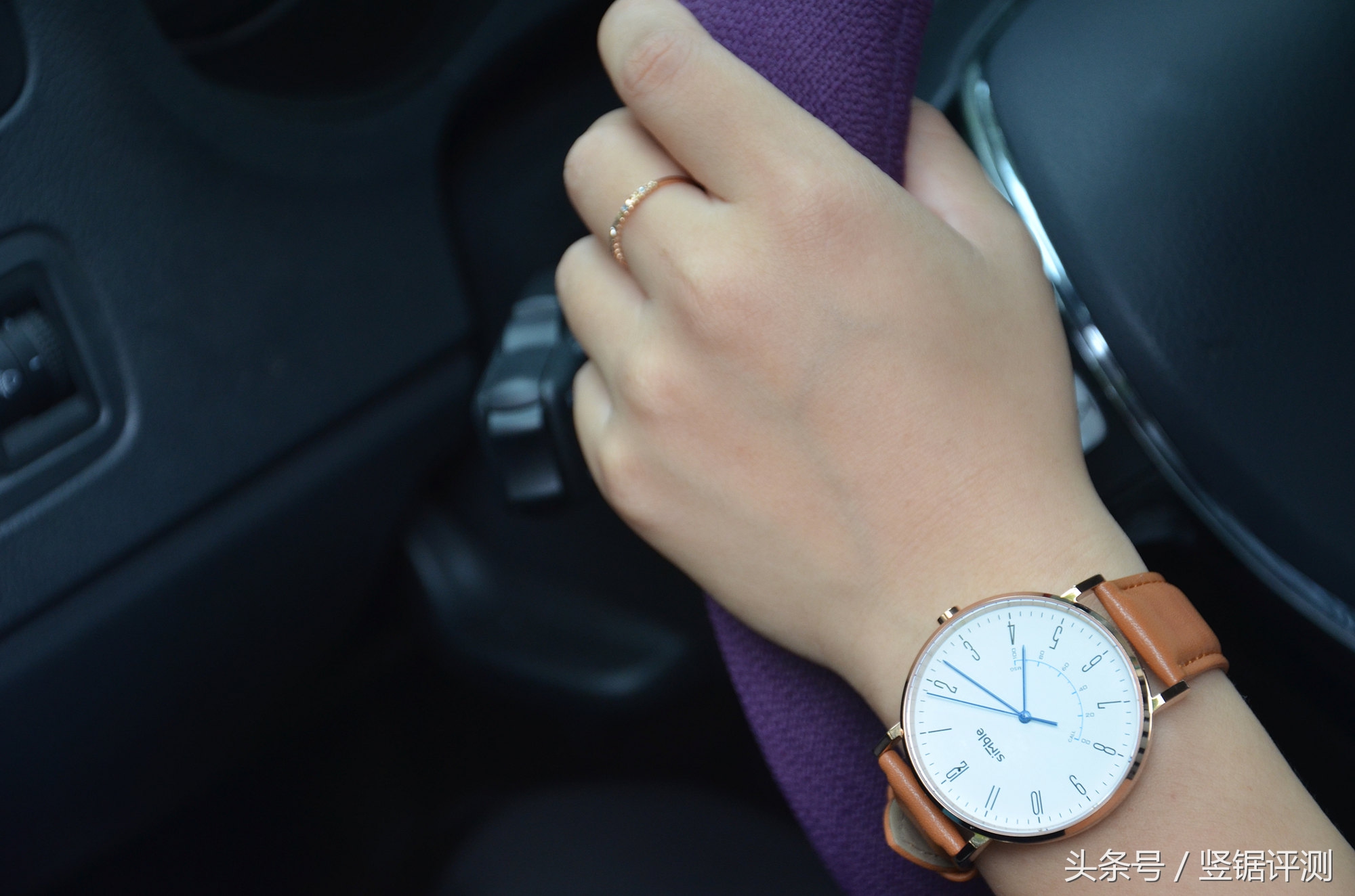 哪款智能手表带有蓝宝石镜面,oppo智能手表蓝宝石镜面测评