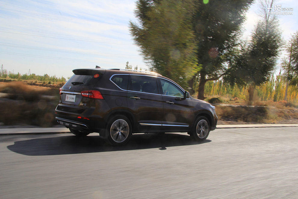 景逸x51.6l自动挡动力怎么样,东风景逸x5发动机1.5t烧机油吗