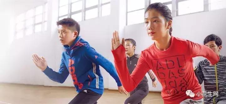 好买又好穿,这些欧美平价大牌给孩子们做的外套,原来如此朴素!