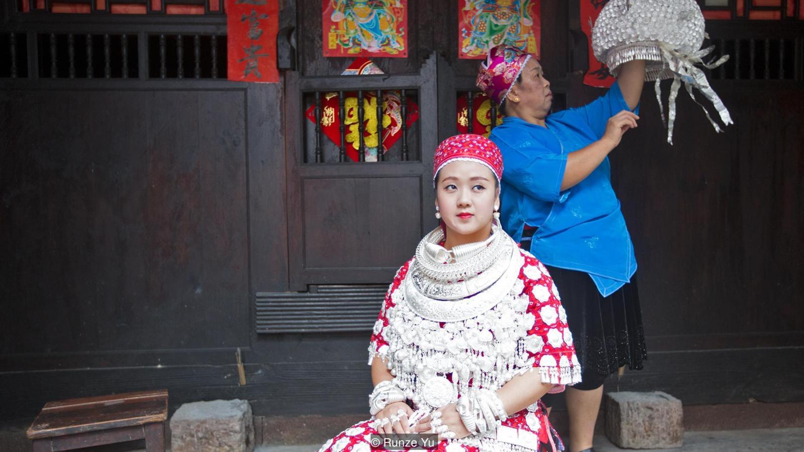 这里的女子很特别，没有几公斤的银子不能娶