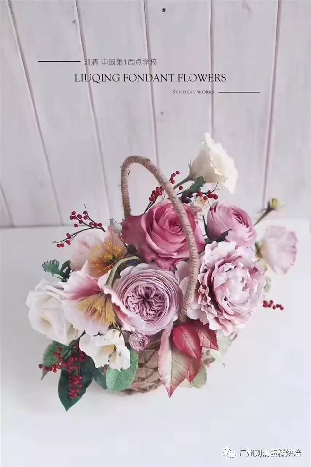 可食用翻糖糖花,翻糖英式糖花教程